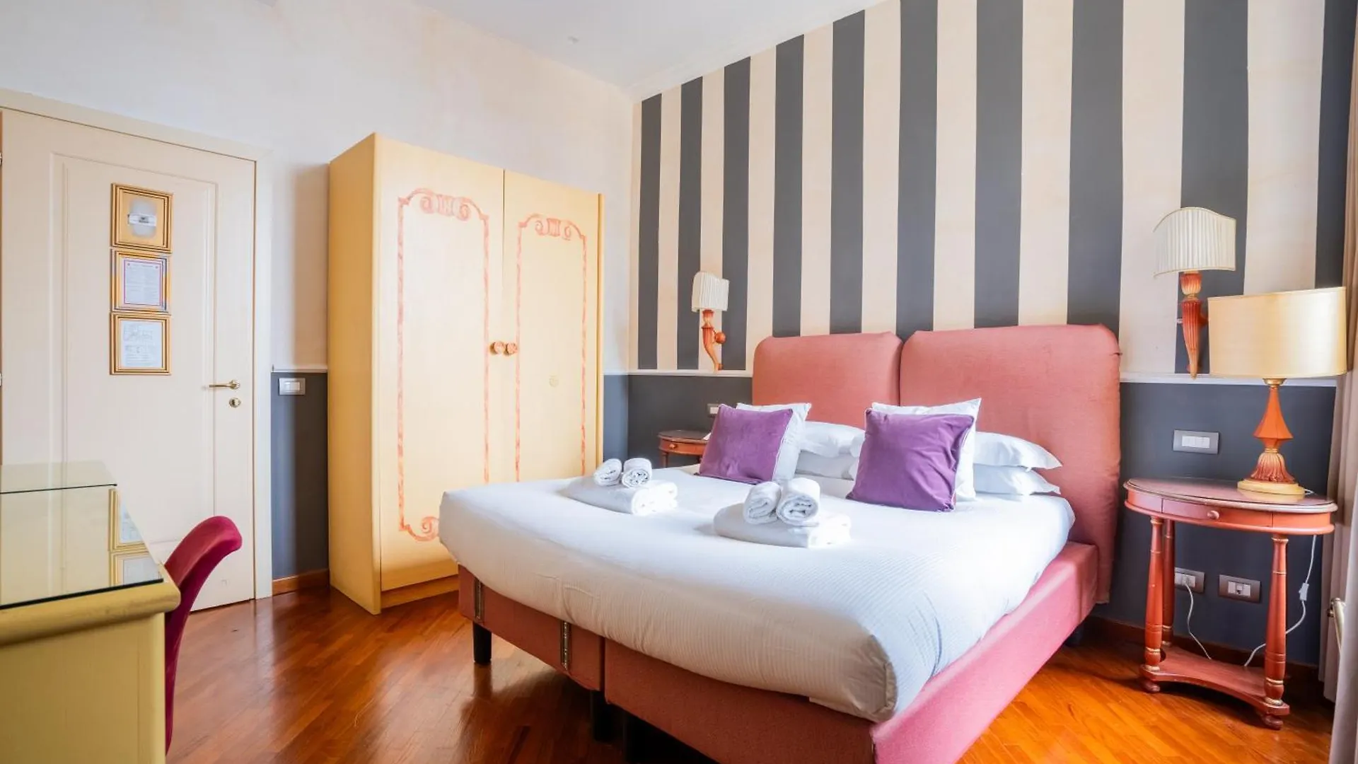 Guest house Smn Suites Florence