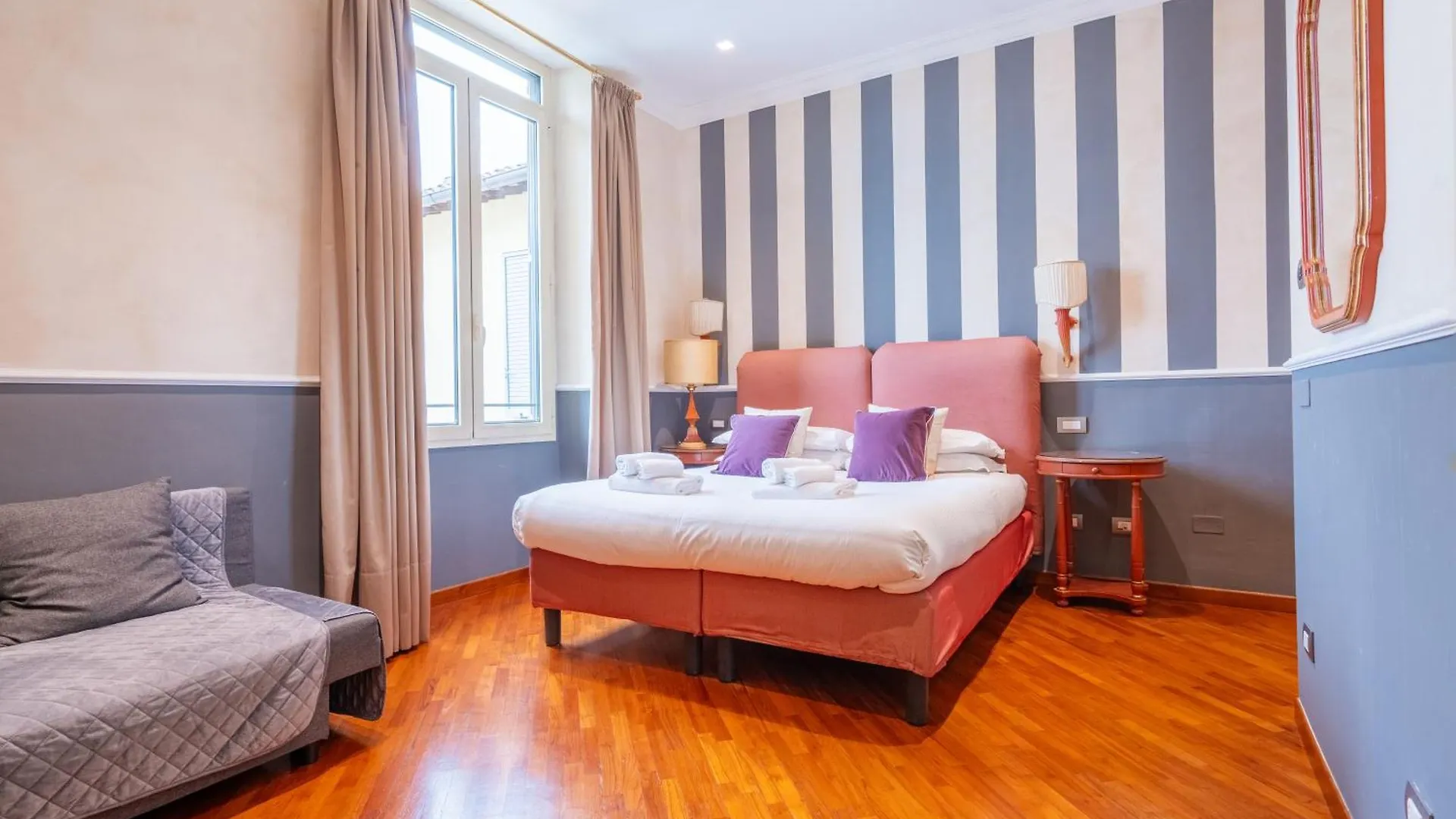 Smn Suites Florence